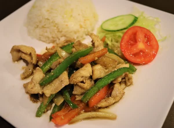 Stir Fried Basil Curry Beef or Chicken- Bò or Gà Xào Lăn 辣椰子咖喱炒牛肉或雞肉
